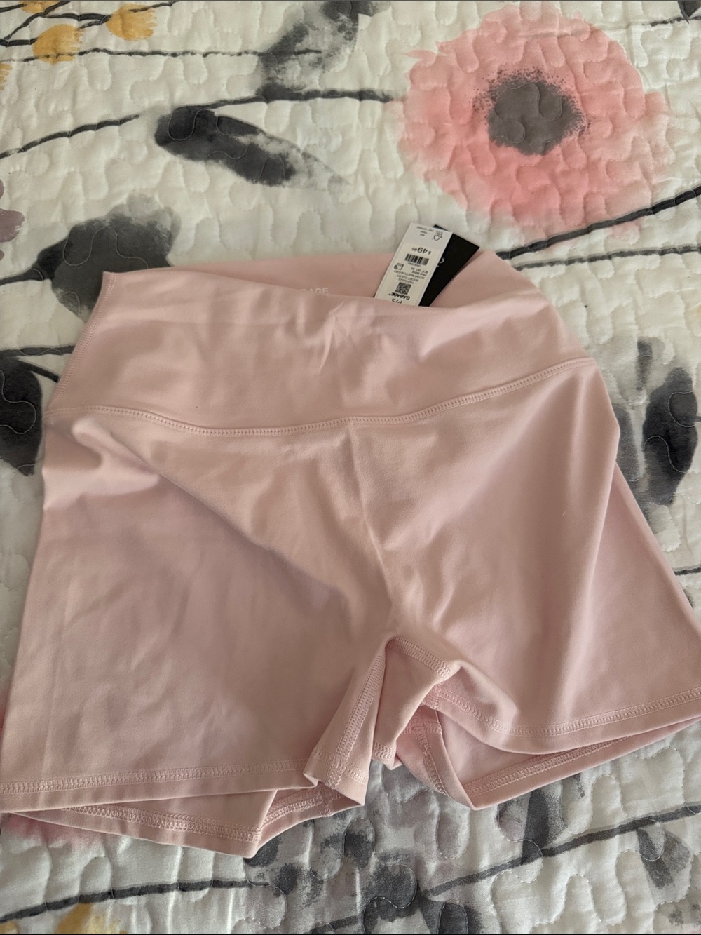 GARAGE Active 3” Booty Shorts NWT